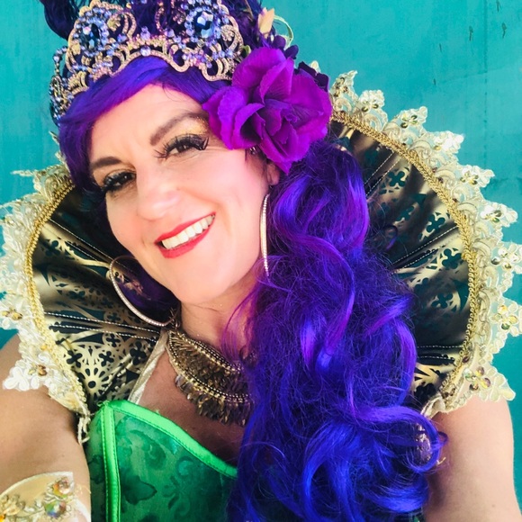 Meet your Posher, Tica - Picture 4 of 5